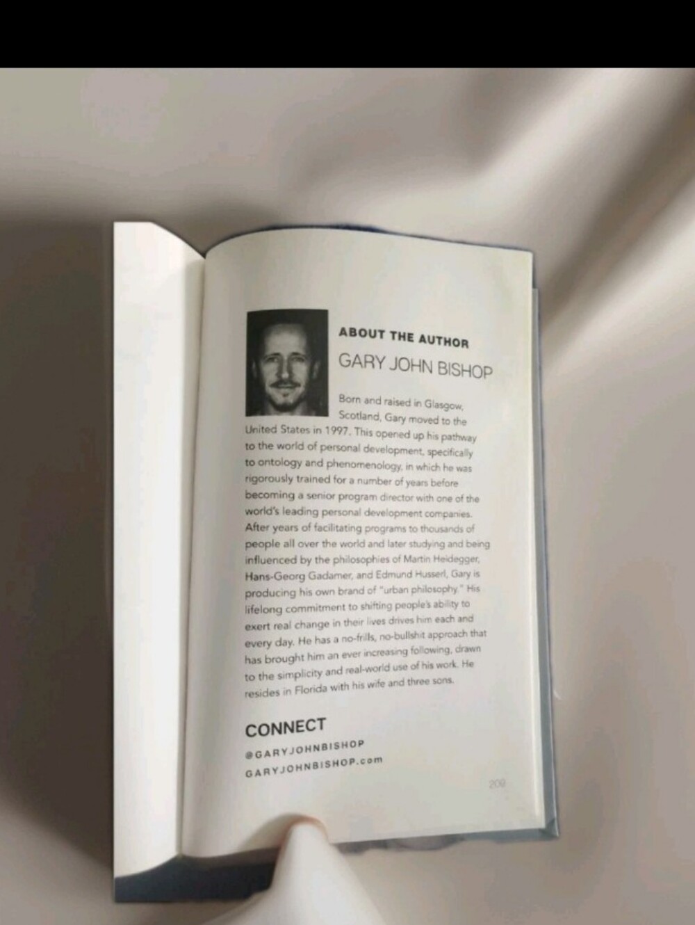 Unfu*k Yourself : Get Out of Your Head and into Your Life by Gary John Bishop... - Picture 6 of 8